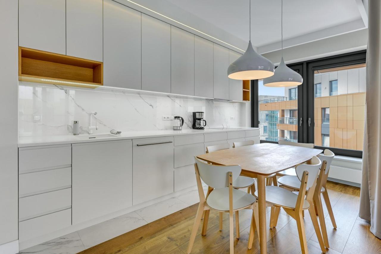 Premium Family & Business Old Town Riverside Apartment With Parking Gdansk Dış mekan fotoğraf