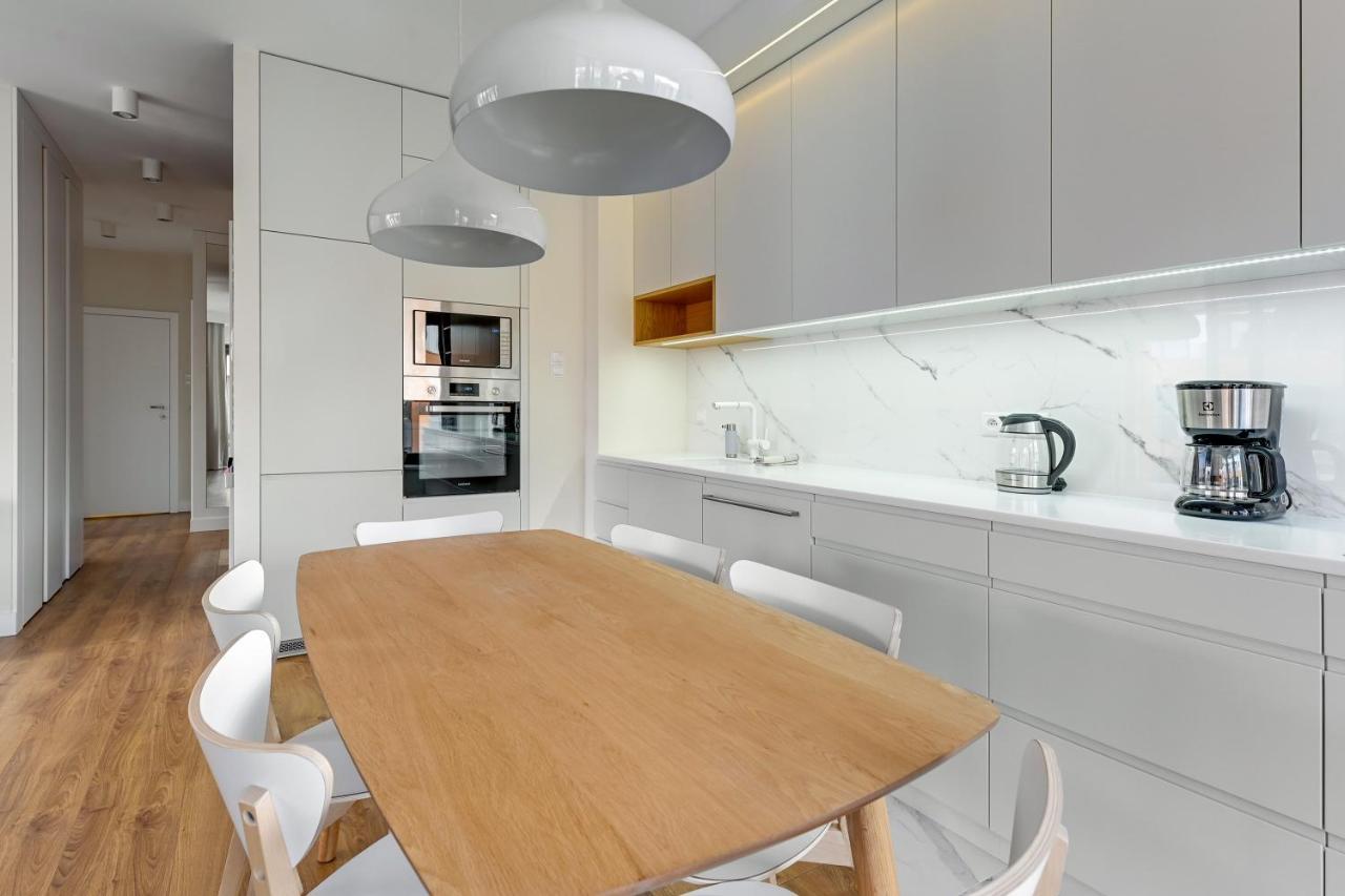 Premium Family & Business Old Town Riverside Apartment With Parking Gdansk Dış mekan fotoğraf