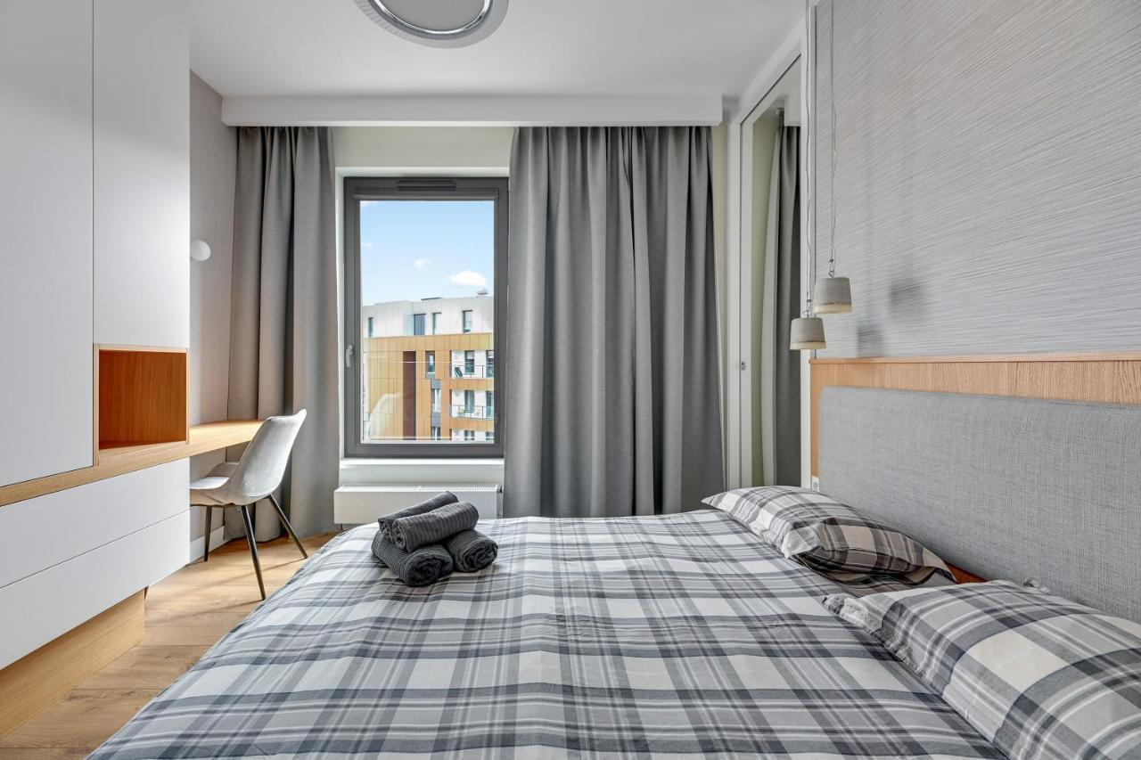 Premium Family & Business Old Town Riverside Apartment With Parking Gdansk Dış mekan fotoğraf